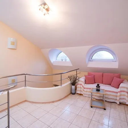 Maisonette Picadilly Lejlighed Varna