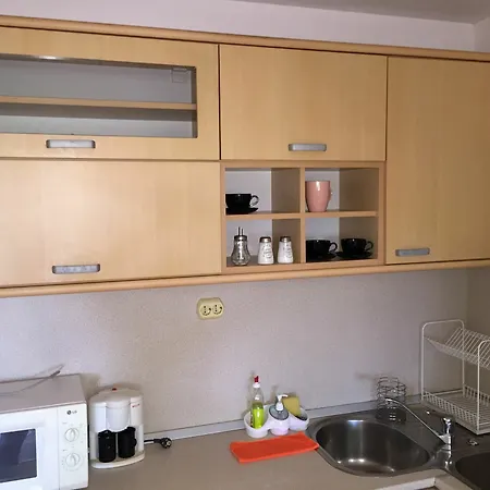 Maisonette Picadilly 아파트 바르나