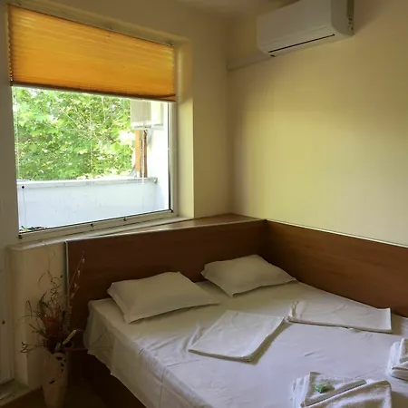 Maisonette Picadilly *