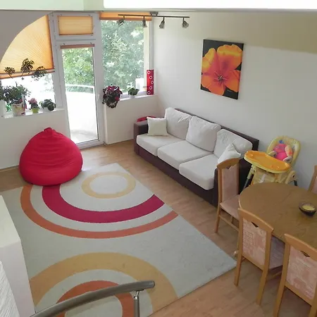Maisonette Picadilly *